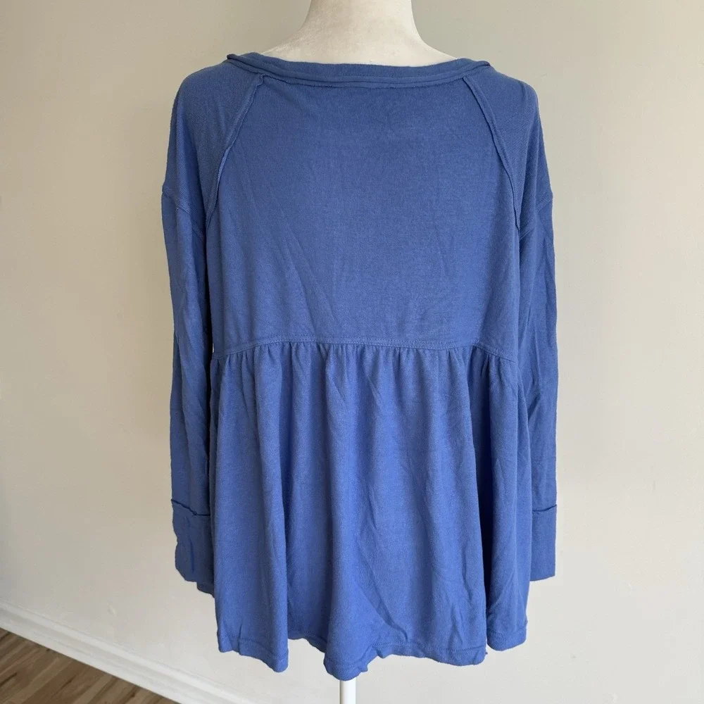 Free People Knit Top Neckline St# OB1054010 Pull On Blue Viscose Tunic Sz XS